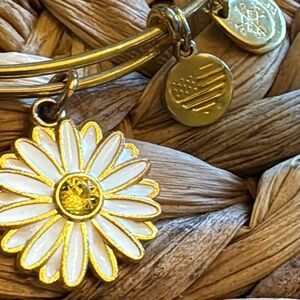Alex and ani Daisy 2017 bangle bracelet